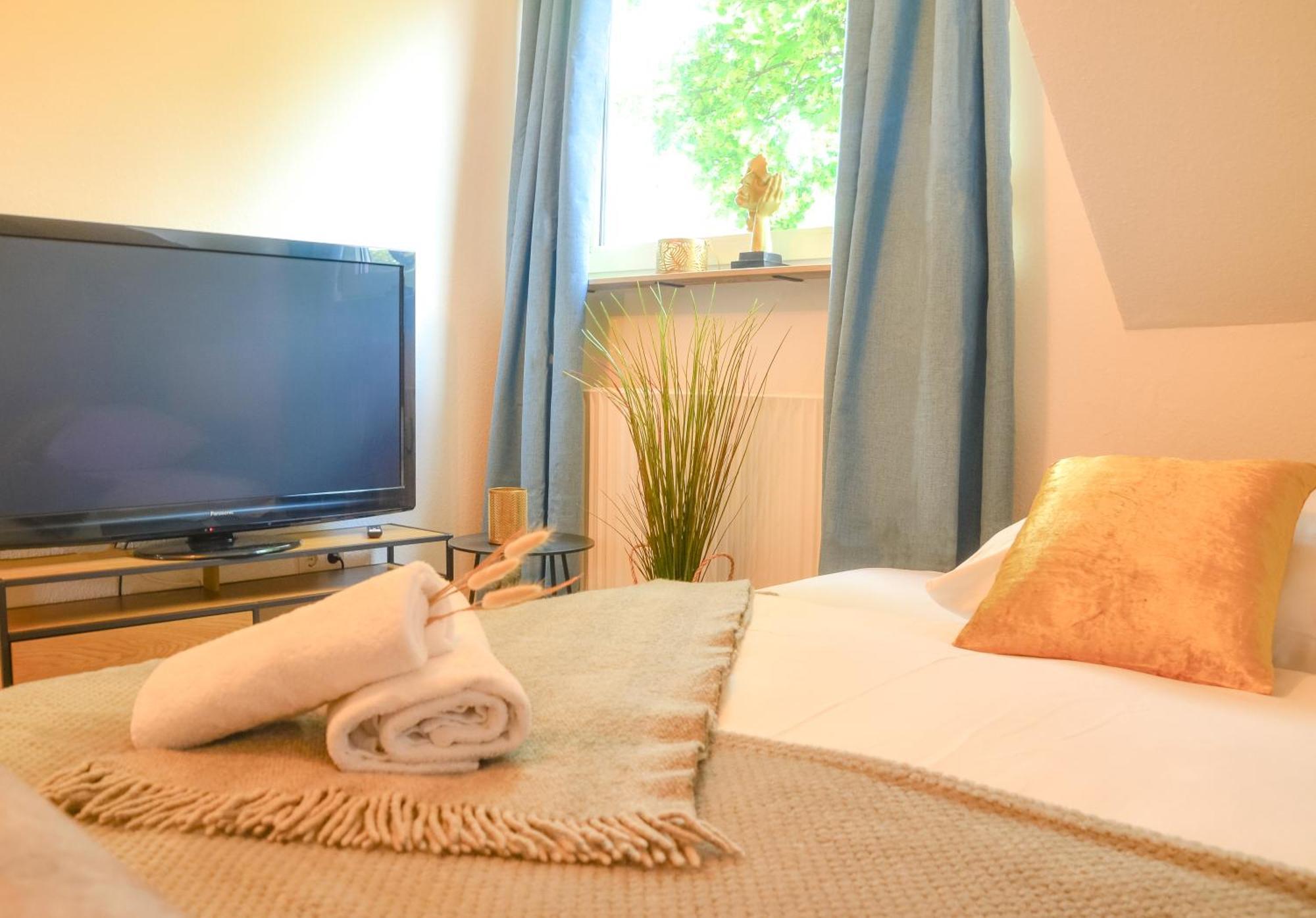 Milpau Buer 2 - Modernes Apartment Mit Queensize-Bett, Netflix, Nespresso, Waschmaschine & Smart Tv Gelsenkirchen Buitenkant foto