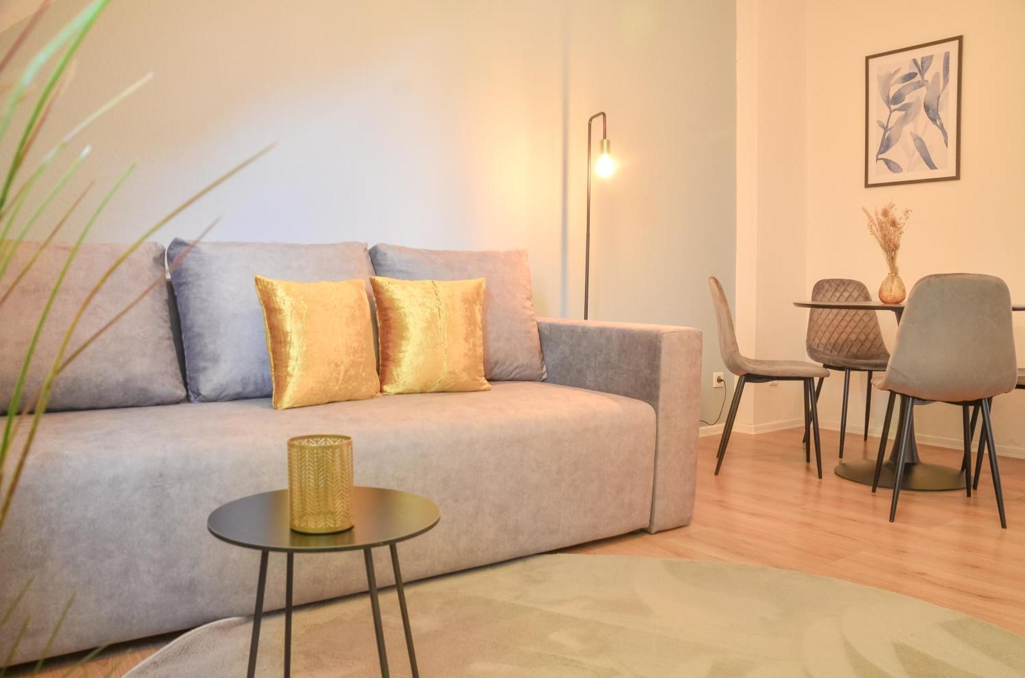 Milpau Buer 2 - Modernes Apartment Mit Queensize-Bett, Netflix, Nespresso, Waschmaschine & Smart Tv Gelsenkirchen Buitenkant foto